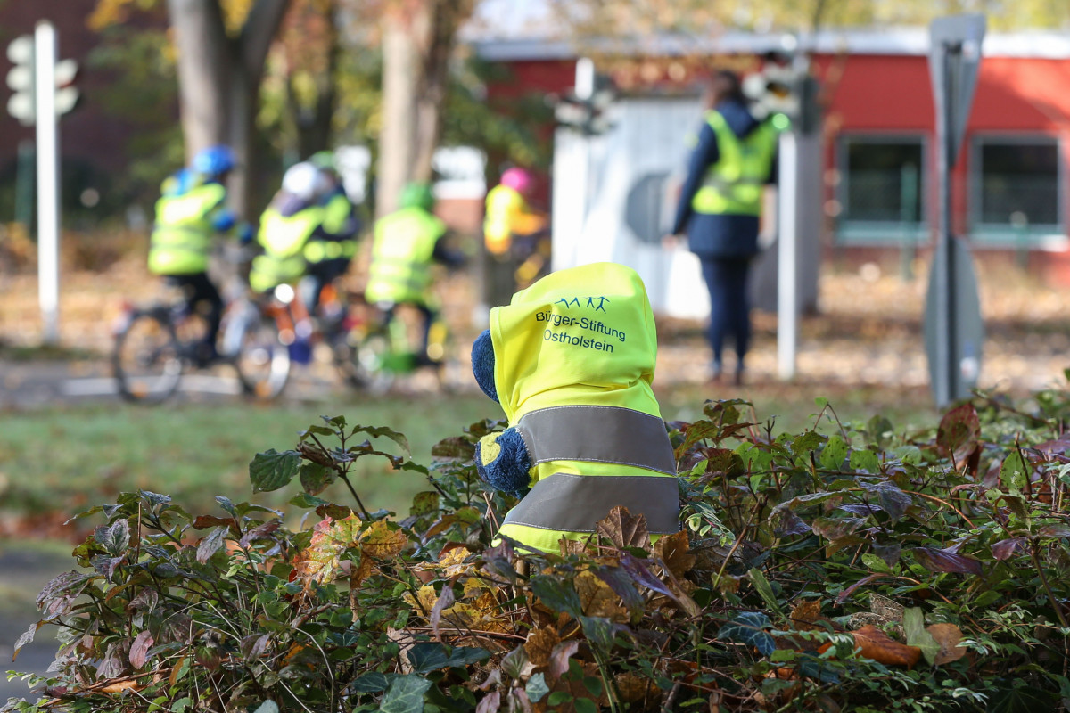 211103 Warnwesten Eutin 101 Symbol